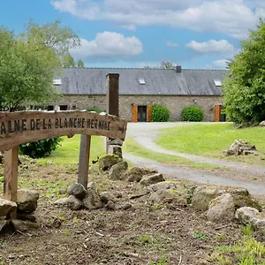 Domaine De La Blanche Hermine Plounerin